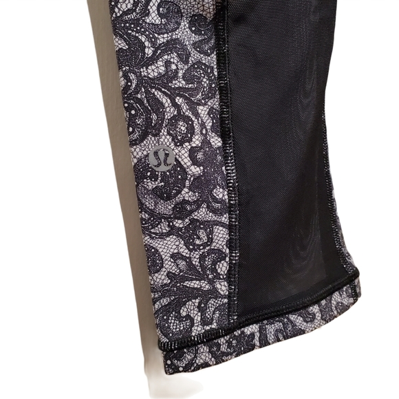 Lululemon Outrun 17" Crop - Picture 6 of 12